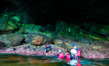 Coasteering cueva de las palomas