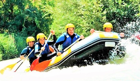 Despedidas de soltero rafting rio genil Granada