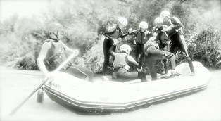 Rafting en Andalucia descenso de rafting en Malaga Rio Genil